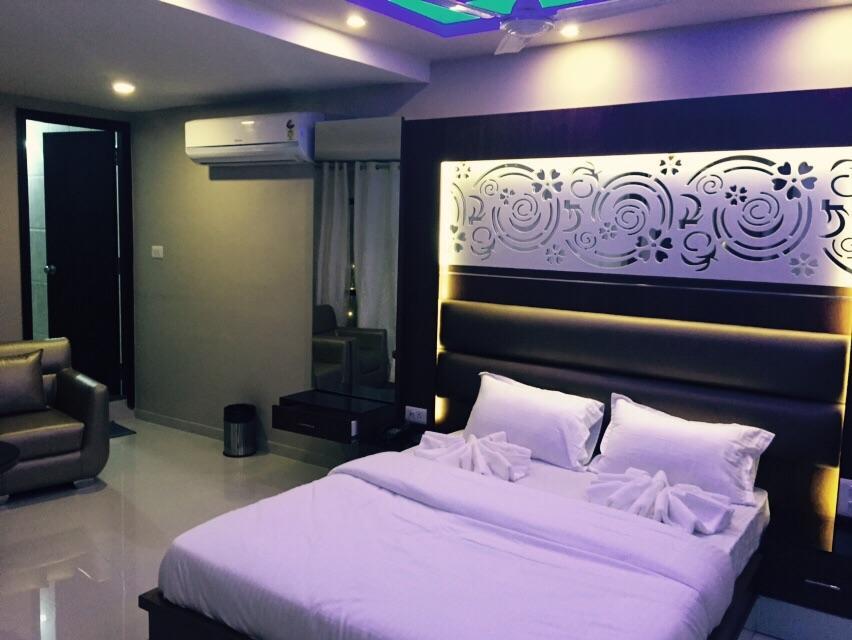Elite Park Hotel Bangalore Exterior photo