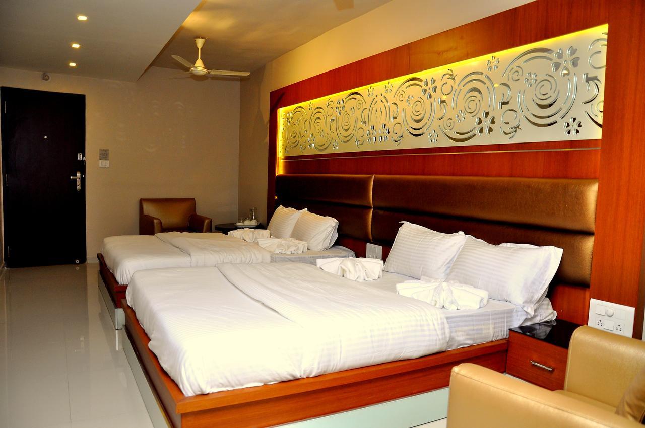 Elite Park Hotel Bangalore Exterior photo
